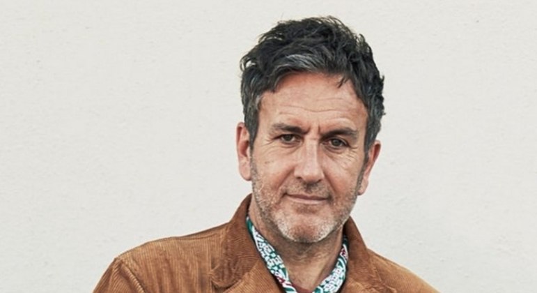 You are currently viewing Terry Hall, vocalista dos Specials, morre aos 63 anos