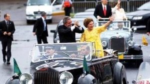 Read more about the article Decisão sobre desfile de Lula em carro aberto ou blindado fica para a última hora