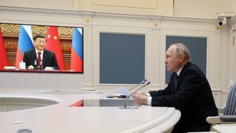 You are currently viewing Putin diz querer reforçar cooperação militar Rússia-China em reunião com Xi Jinping