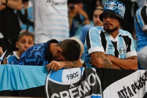 Read more about the article Grêmio passa vergonha e não vence primeiro jogo do ano