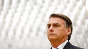 Read more about the article Nos EUA, Bolsonaro diz ter feito ‘tudo certo’ e lamenta a derrota nas urnas