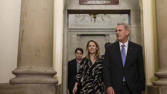 You are currently viewing Novo presidente da Câmara dos EUA passa no 1º teste após aprovação de regulamento