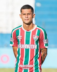 Read more about the article Negociação entre Porto e Fluminense por Luan Brito está travada, afirma jornalista