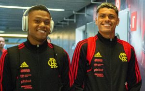 Read more about the article “Malvadão voltou”: rubro-negros vão à loucura com primeira vitória do Flamengo no ano