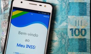 Read more about the article INSS: Aposentados que ganham o salário mínimo terão aumento percentual maior do que os que ganham acima do piso