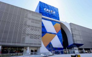 Read more about the article Caixa suspende crédito consignado para beneficiários do Bolsa Família