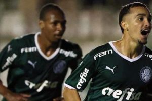 Read more about the article Palmeiras despacha Juazeirense e avança para as oitavas da Copinha