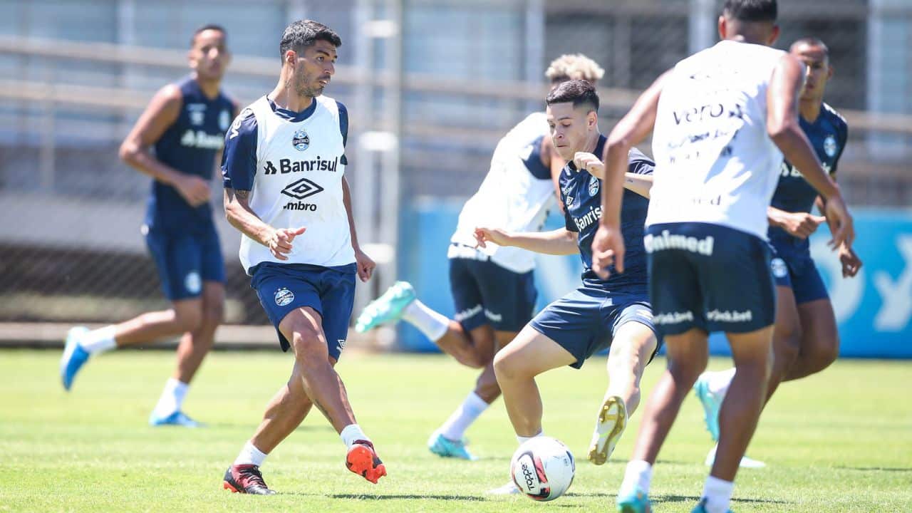 You are currently viewing Confira a média de idade dos principais jogadores do Grêmio