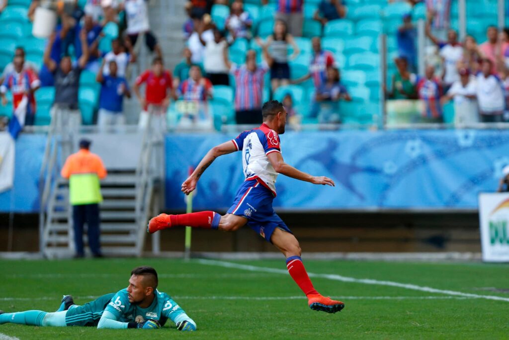 You are currently viewing Você sabia? Gilberto já fez gol nível Puskas contra o Atlético-MG