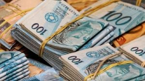 Read more about the article Novo governo pode rejeitar empréstimo consignado Auxílio Brasil