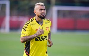 Read more about the article Vidal é desfalque no Flamengo para jogo contra Nova Iguaçu