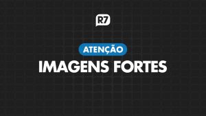 Read more about the article Doentes e engaioladas: a triste vida das raposas criadas na Finlândia para o mercado de pele