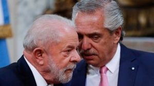 Read more about the article Lula elogia economia da Argentina e gera onda de ironia nas redes sociais