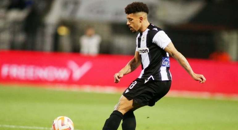 You are currently viewing PAOK, do brasileiro Douglas, decide vaga na semifinal da Copa da Grécia contra o Panathinaikos