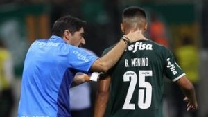 Read more about the article Escalação do Palmeiras contra o Ituano indica Gabriel Menino titular na Supercopa