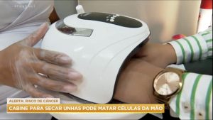 Read more about the article Cabine usada em salões de beleza para secar esmalte pode causar câncer