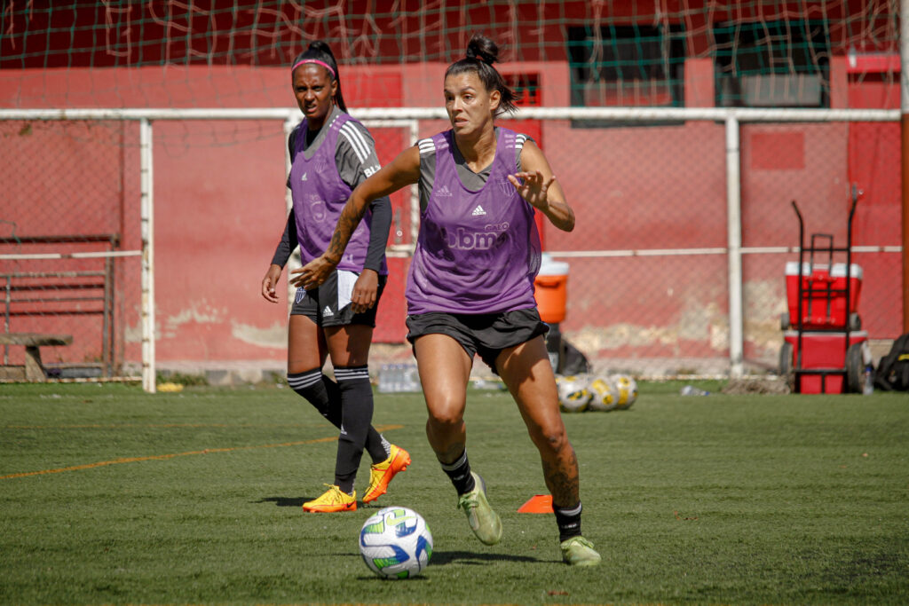 You are currently viewing CBF confirma notícia sobre o futebol feminino para o Galo