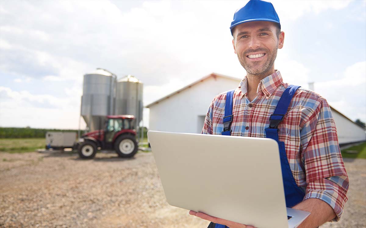 You are currently viewing Empregadores rurais são orientados sobre Saúde e Segurança do Trabalho no eSocial