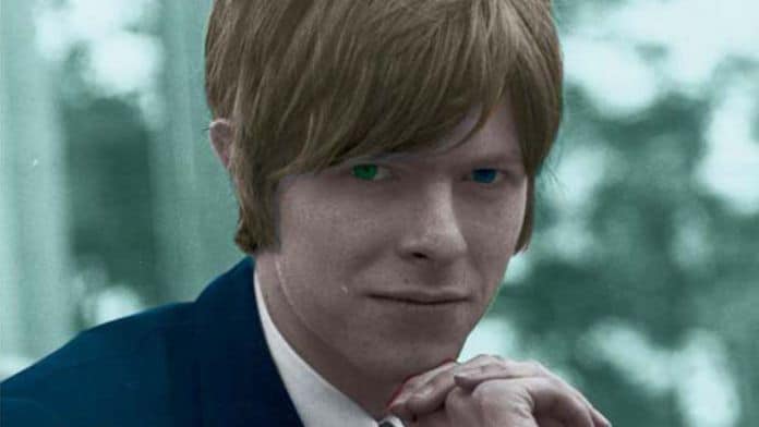 You are currently viewing O curioso motivo e as inspirações que fizeram David Bowie mudar de nome, em 1966