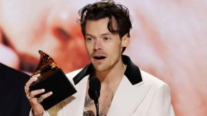 Read more about the article Grammy 2023 | Harry Styles desbanca grande veteranos da música e vence Álbum do Ano com “Harry’s House”