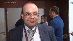 Read more about the article PF conclui que o governador afastado do DF não foi omisso durante ataques às sedes dos Três Poderes