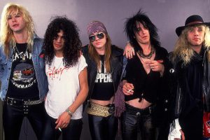 Read more about the article “Seríamos cancelados”: Slash diz que Guns N’ Roses não se daria bem se surgisse hoje