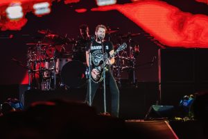 Read more about the article Chad Kroeger credita haters pela longevidade do Nickelback: “é hilário”