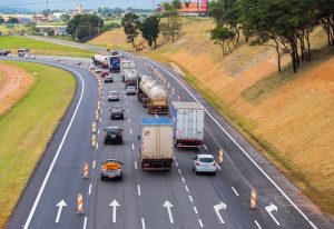 Read more about the article Internet nas estradas: rodovias receberão sinal 4G até setembro de 2024