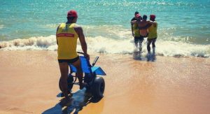 Read more about the article ​Bloco do Praia Legal leva a folia para pessoas com deficiência em Vila Velha