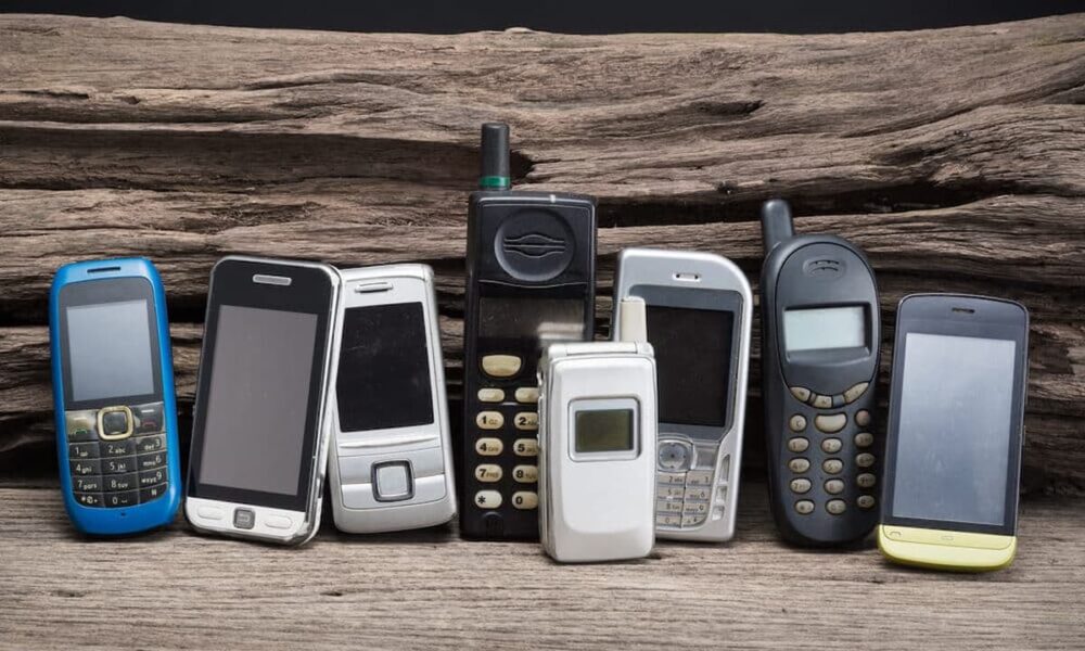 You are currently viewing Nostalgia: saiba quais são as utilidades dos celulares antigos que ainda fazem falta