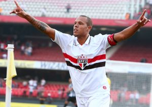 Read more about the article Luis Fabiano pode voltar a jogar pelo São Paulo em pleno 2023