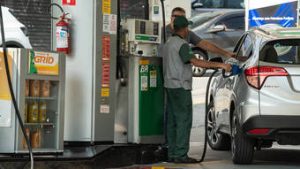 Read more about the article Governo tem semana decisiva para definir volta de imposto da gasolina