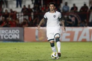 Read more about the article Zagueiro do Botafogo perde o respeito e prevê vitória contra o Flamengo