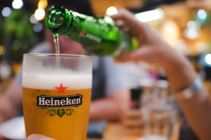 Read more about the article Bill Gates compra participação de US$ 902 milhões na Heineken