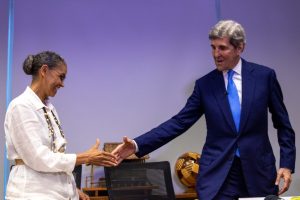 Read more about the article John Kerry diz que a Amazônia ‘pertence a todos’