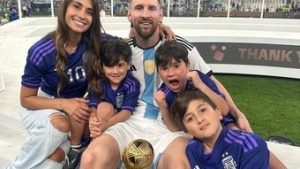 Read more about the article Messi é ameaçado por bandidos que atacaram supermercado da família da esposa do atleta