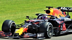 Read more about the article Verstappen tentará ser o quinto tricampeão consecutivo na história da F1