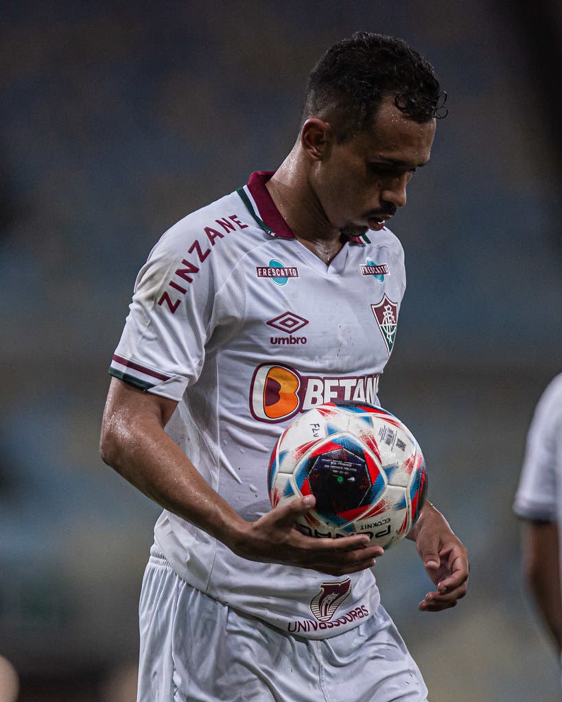 You are currently viewing Fora de jogo do Fluminense, Lima acompanha o nascimento do filho