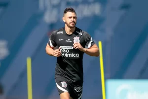 Read more about the article Giuliano não fecha portas e pode deixar o Corinthians para jogar no Flamengo