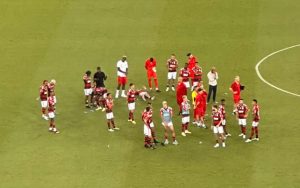 Read more about the article Vítor Pereira não dá folga, e elenco do Flamengo inicia preparação com foco em semifinal